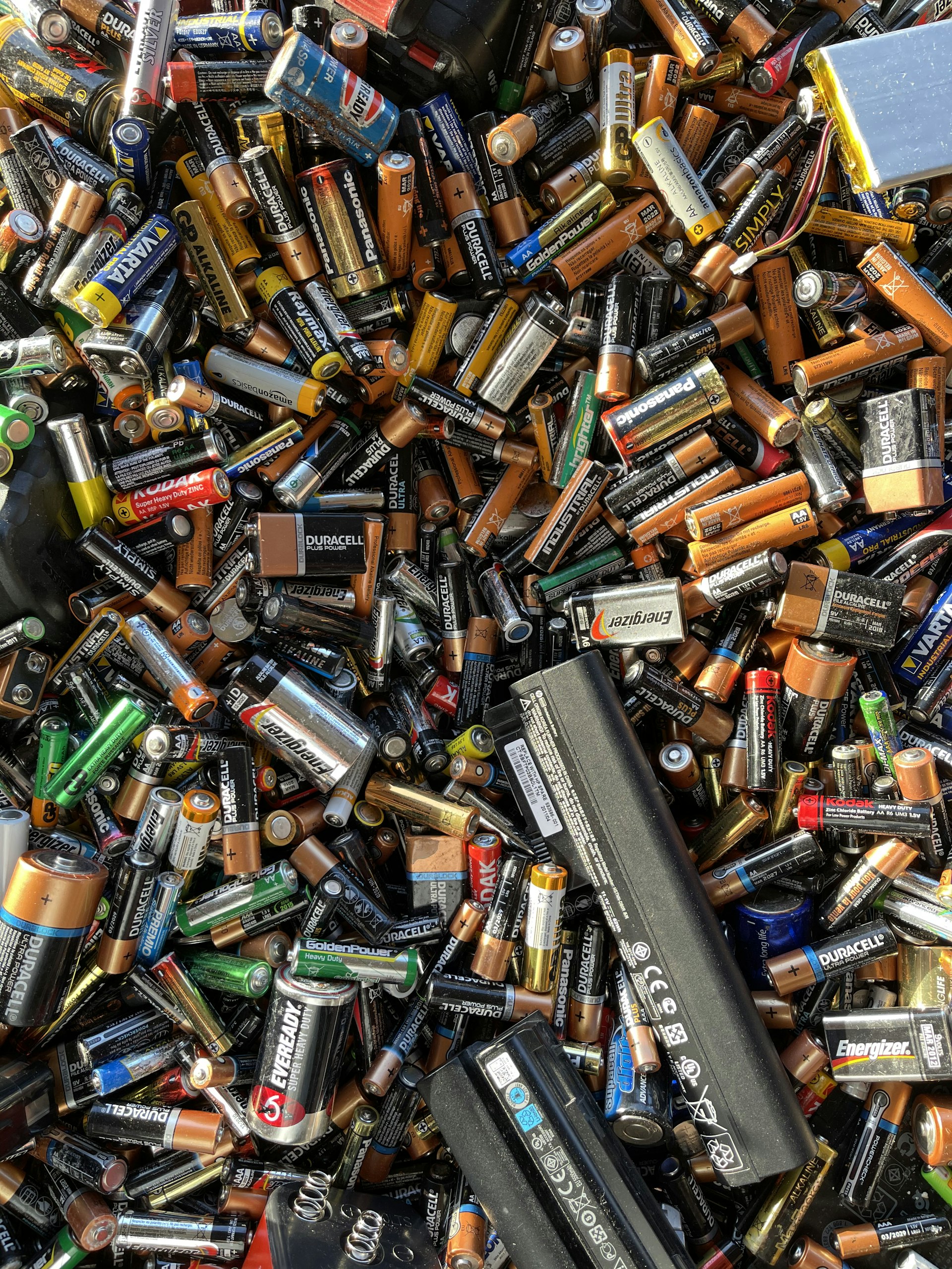 Overcoming the Recycling Challenges of Electric Vehicle Batteries: Solutions, Strategies, and Opportunities Overcoming the Recycling Challenges of Electric Vehicle Batteries: Solutions, Strategies, and Opportunities